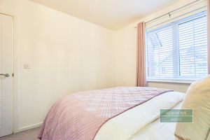 Photo 16- click for photo gallery